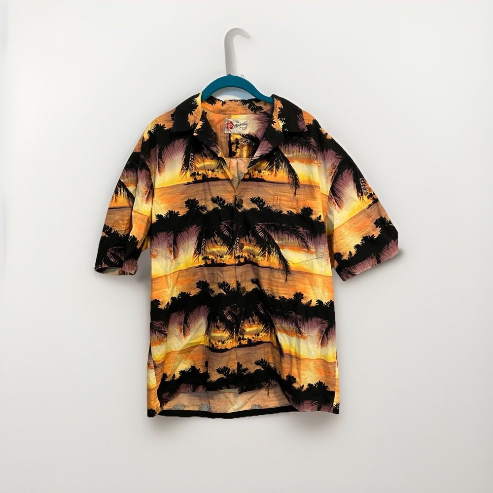 Hilo Hattie Hawaiian Original Shirt Mens Medium Palm Trees Sunset short sleeve